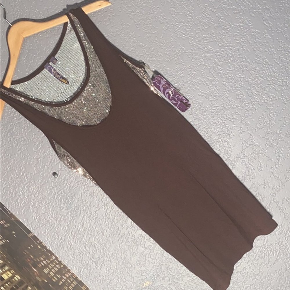 M - KOUTURE BY KIMORA - NWT - sequin brown tank